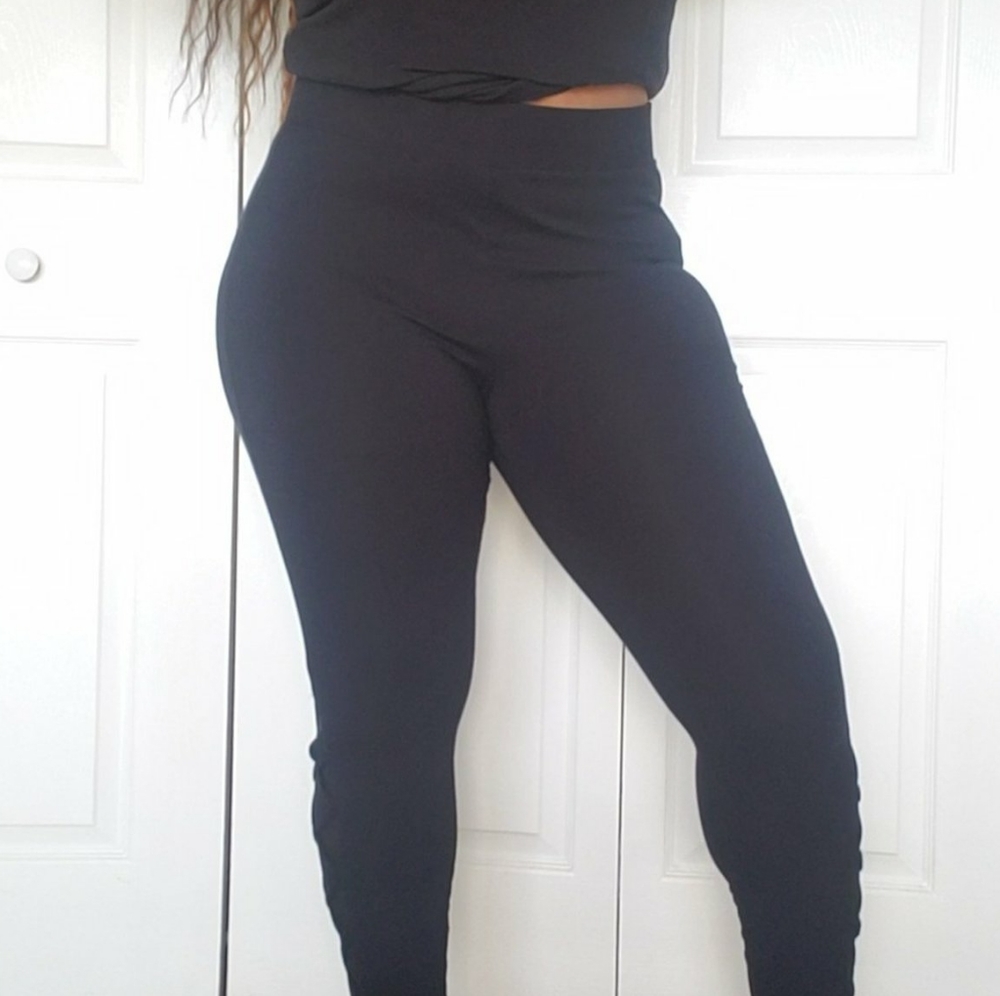 Torrid Women's Black Active Leggings - Picture 2 of 8